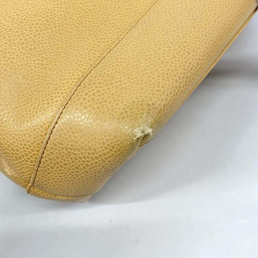 CHANEL Cream Caviar Leather Tote Bag - Picture 6 of 12